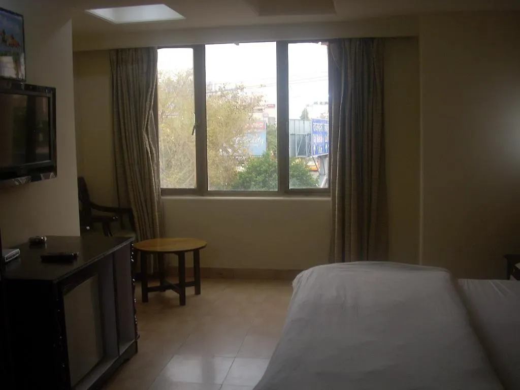 Hotel Ganga Ratan Агра